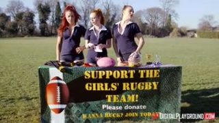 Ella Hughes fucks a nerdy guy