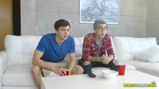 Lucky young chap fucks his friend’s mommy