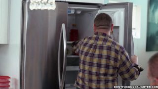 Hot nerdy teen fuck her dad’s friend behind his back