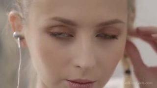 Skinny teen Nikia fucks a white guy