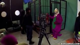 Three girls, two guys and a horny cameraman filming them