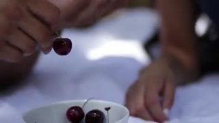 Chloe Amour turn a picnic into a fuck