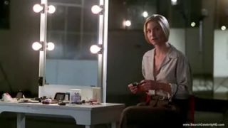 Angelina Jolie shows us what her momma gave her