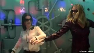 Shower party non-stop