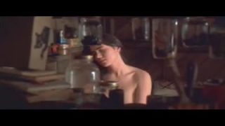 Jennifer Connelly in Inventing the Abbotts