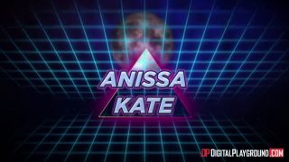 Annisa Kate and Rina Ellis share chainsaw hand man’s cock