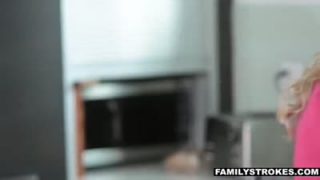 Secret fuck behind mom’s back between father and daughter