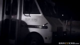 World War Z sex parody